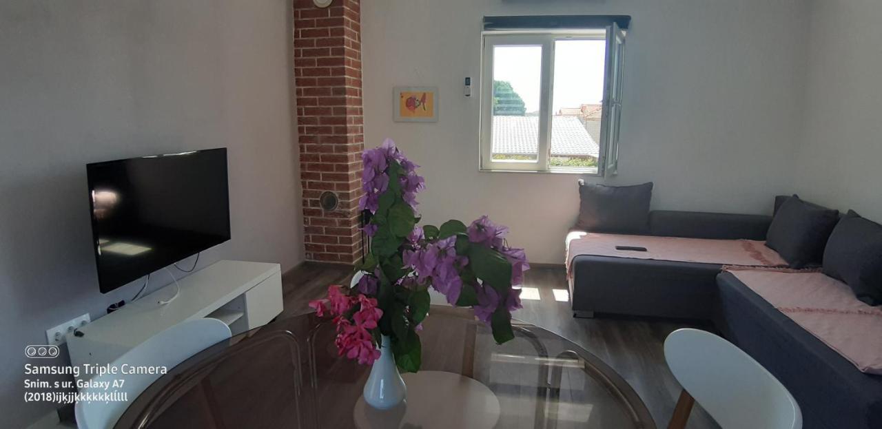 Ferienwohnung Katarina Pakoštane Exterior foto