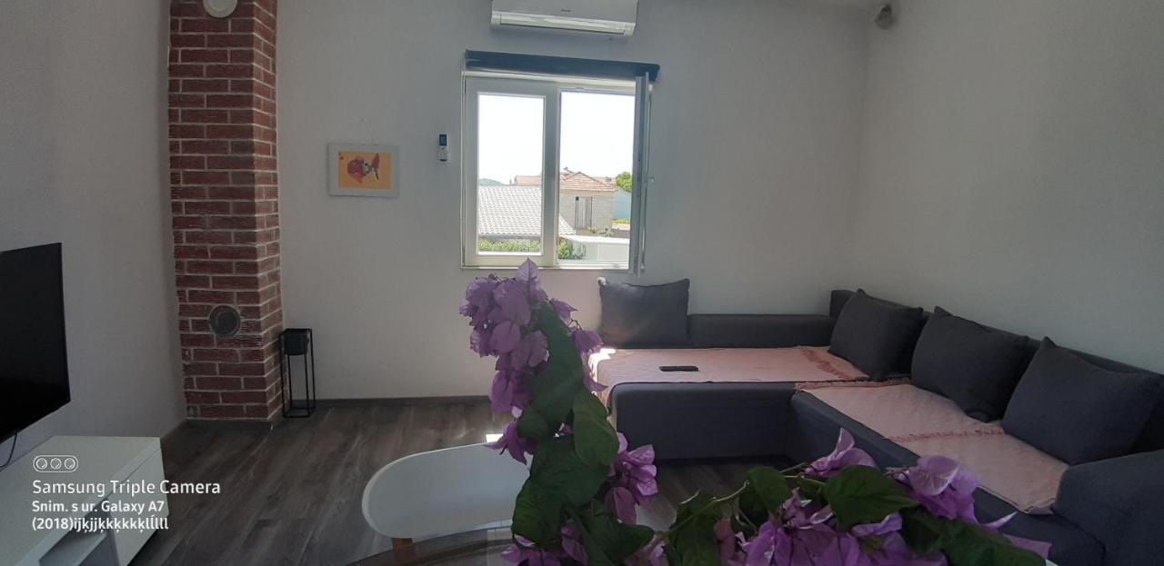 Ferienwohnung Katarina Pakoštane Exterior foto