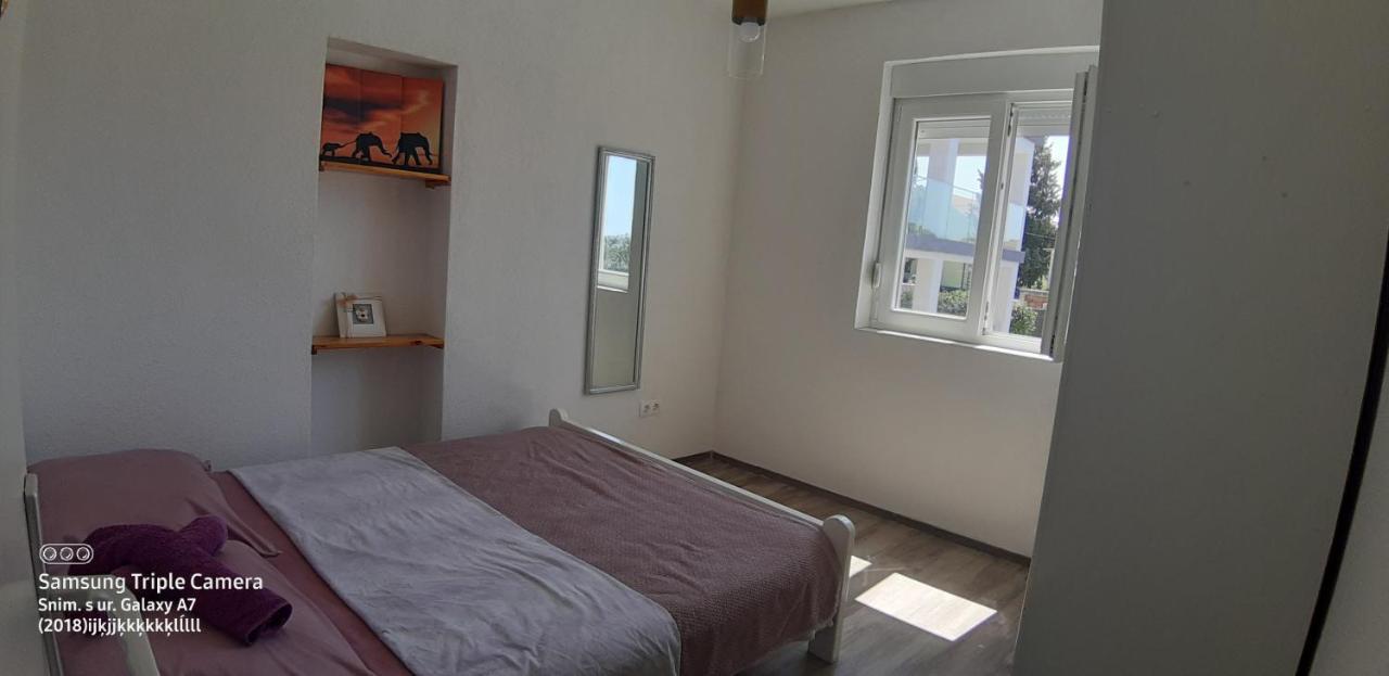 Ferienwohnung Katarina Pakoštane Exterior foto